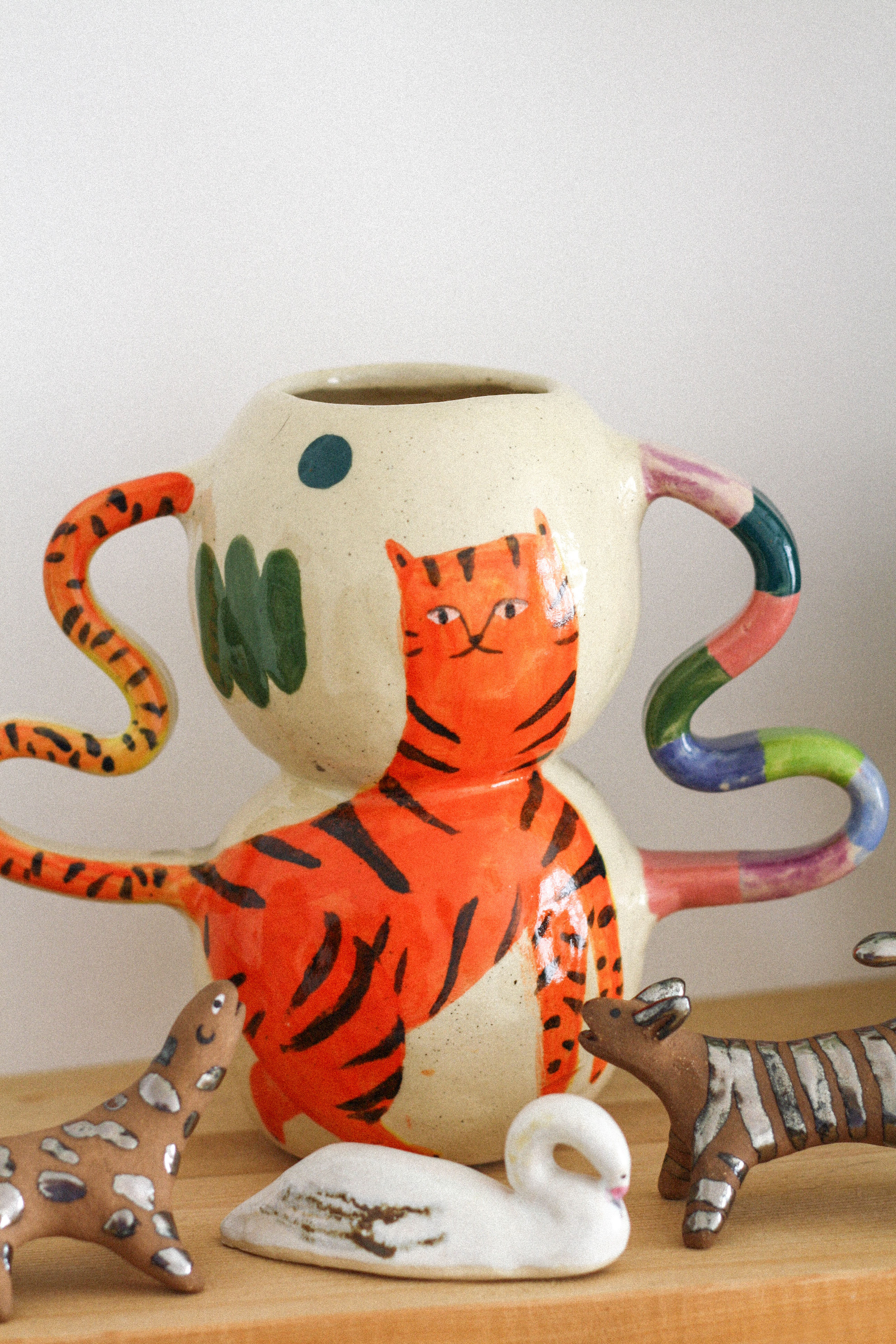 tiger vase